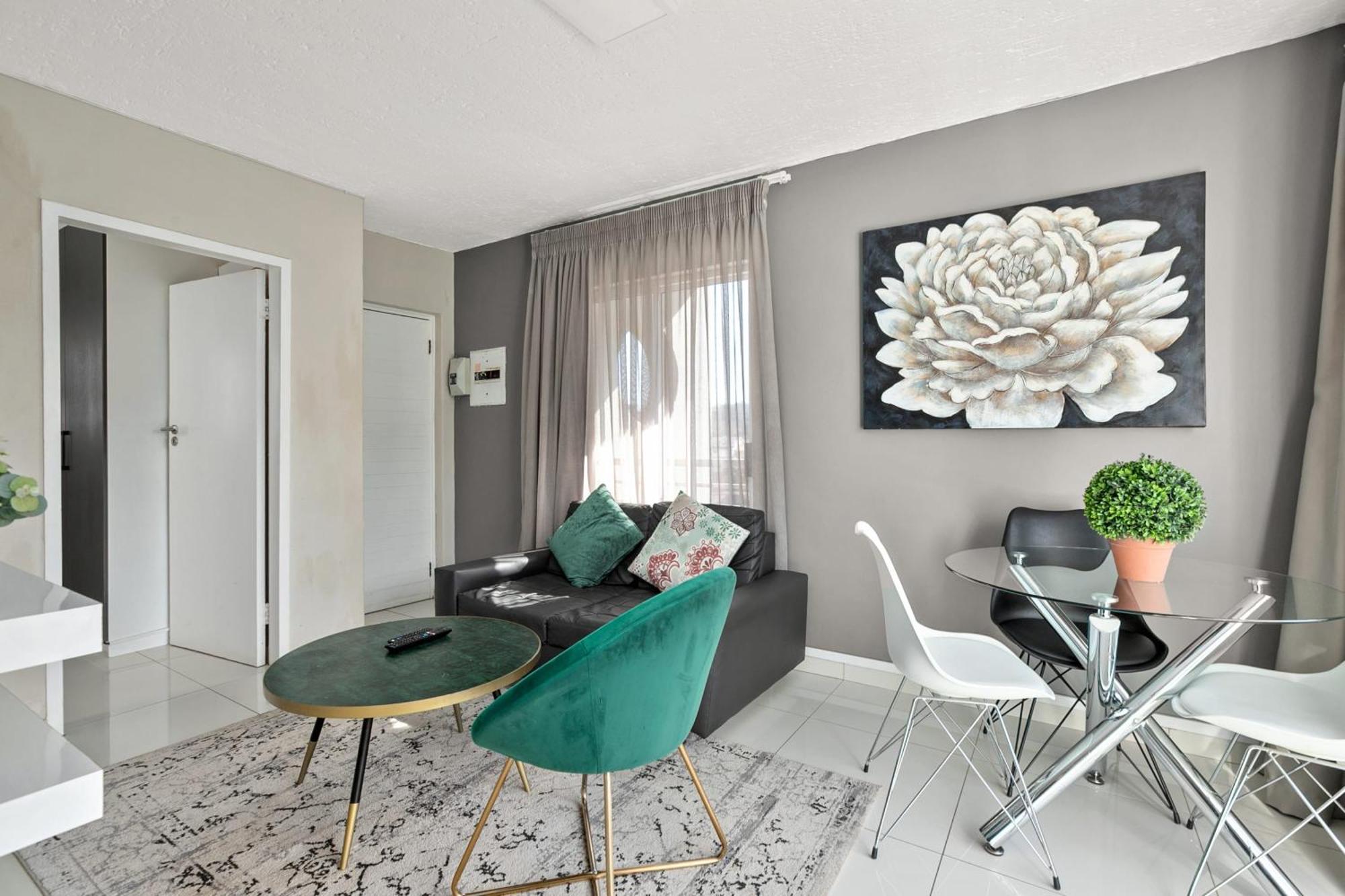 Marley On Katherine Apartments Johannesburg Esterno foto